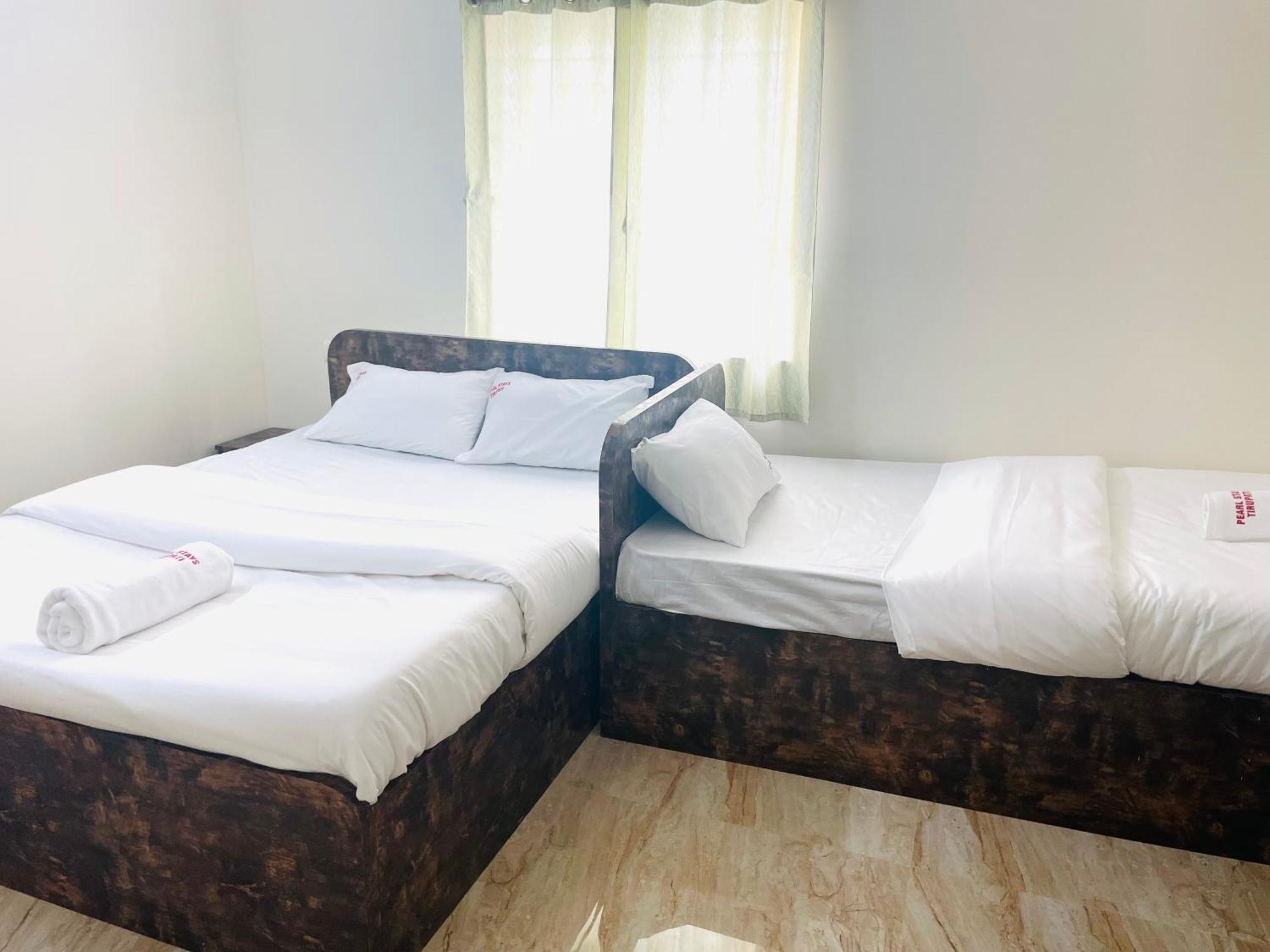 Pearl Stays, Tirupati - Very Convenient For The People Coming From Bangalore And Chennai - You Can Skip City Traffic While Reaching Any Temple In Tirupati - Covered Parking - 24Hrs Front Desk And Hot Water - Free Wifi - Flexible Checkin-In Check-Out Exterior photo